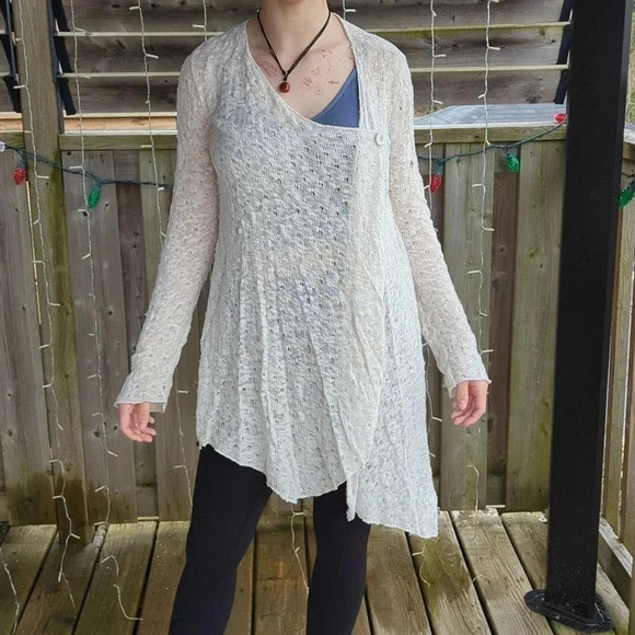 *Free With Purchase*Asymmetrical  Sweater - Picture 2 of 15